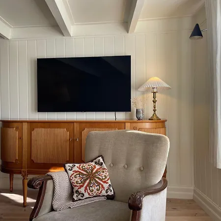 Historisk Hus I Gamle *