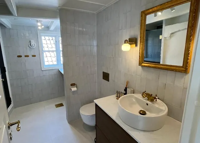 Historisk Hus I Gamle Tatil Evi